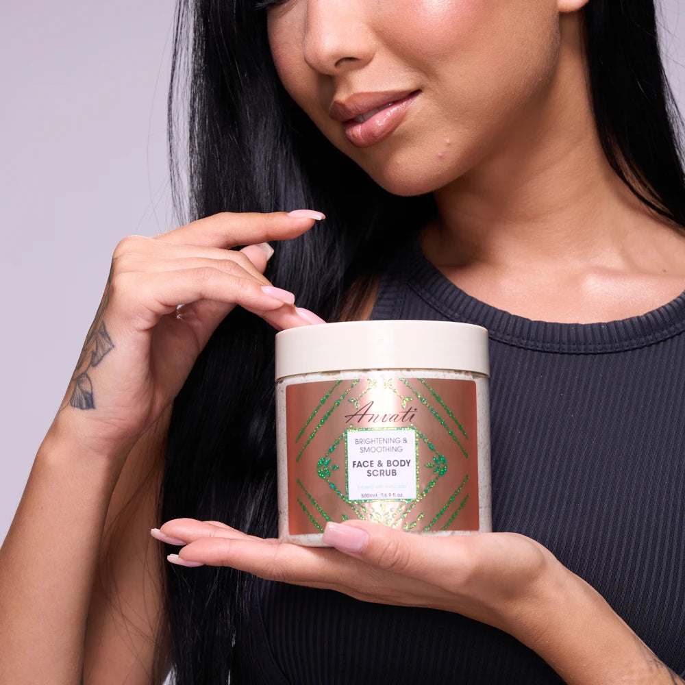 Brightening & Smoothing Face & Body Scrub Infused with Avocado - 500ml